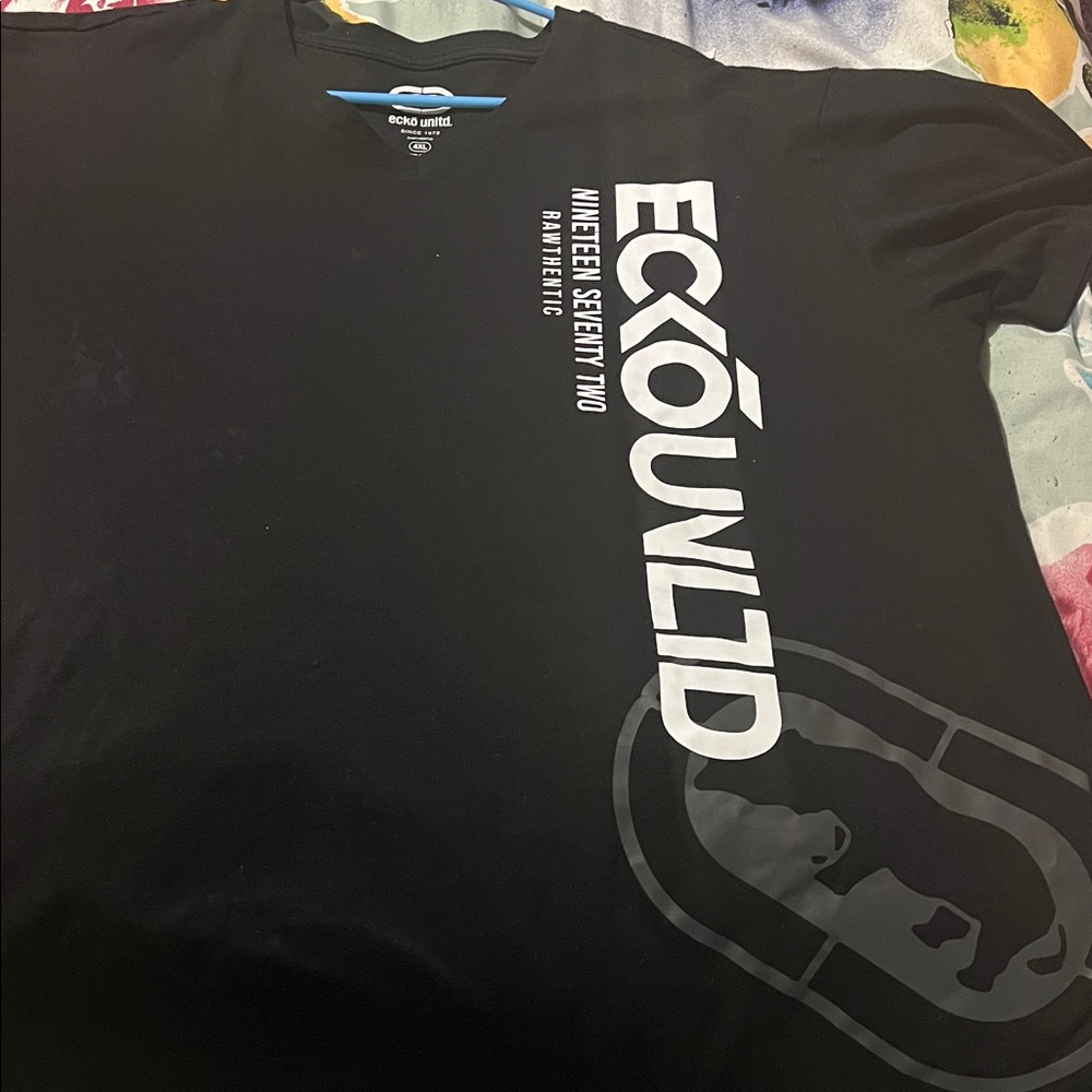Ecko Unlimited Black and White Graphic Tee